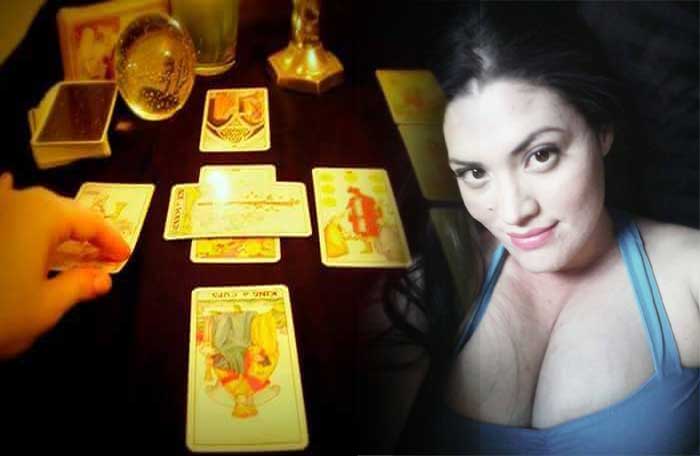 Matan en Ciudad Juárez a locutora que leía la mano y cartas en programa de radio