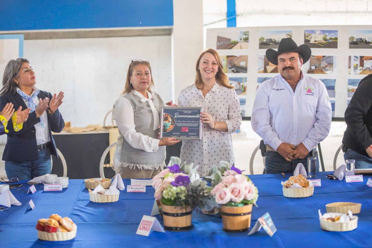 Mariana Gómez refrenda compromiso de llevar bienestar a comunidades rurales
