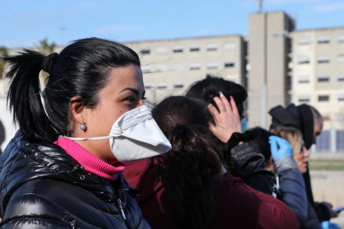 Italia endurece medidas por coronavirus: ordena evitar “desplazamientos” y concentraciones