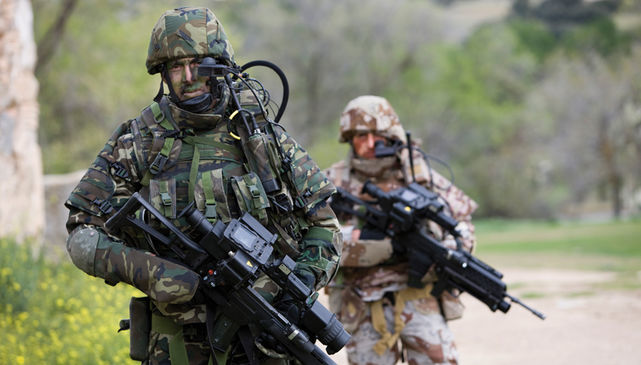 La pandemia descoloca a los ejércitos y amenaza las inversiones en Defensa