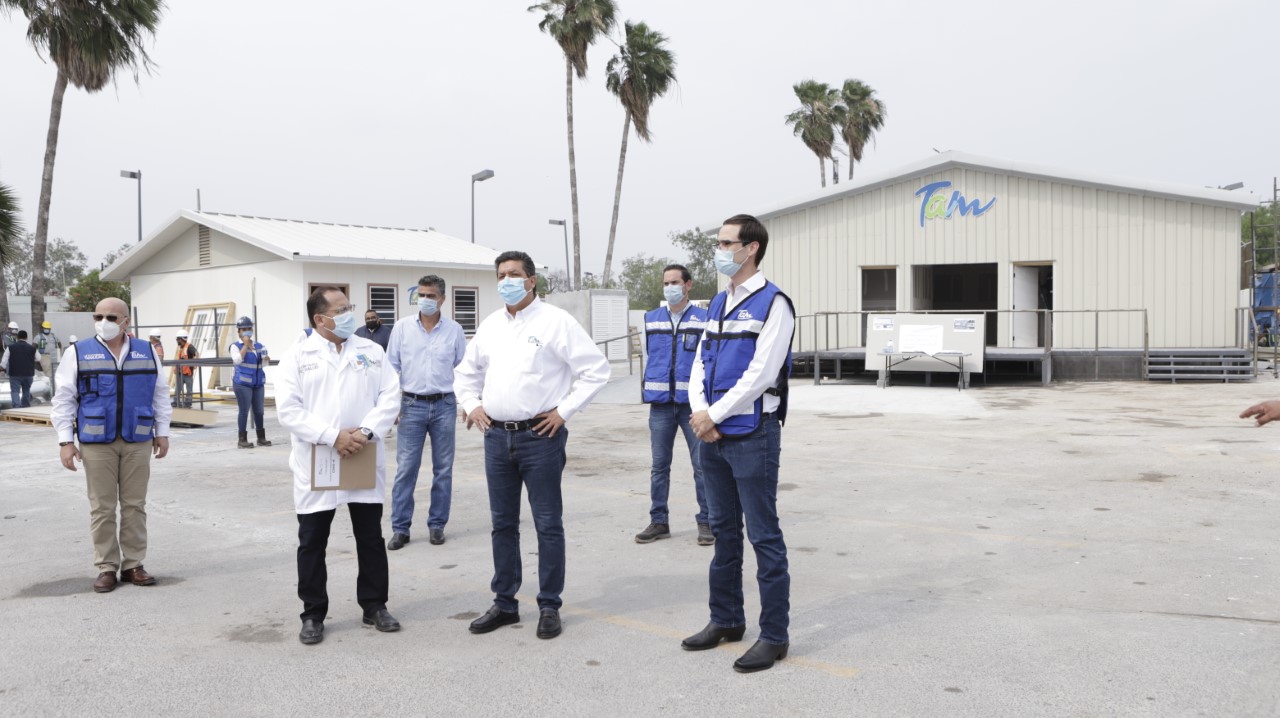 Supervisa gobernador avances del C5 y Hospitales Móviles COVID-19 en Reynosa