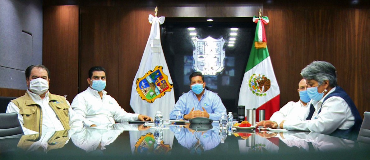 Gobierno y empresarios buscan proteger empleo y economía familiar ante Covid-19