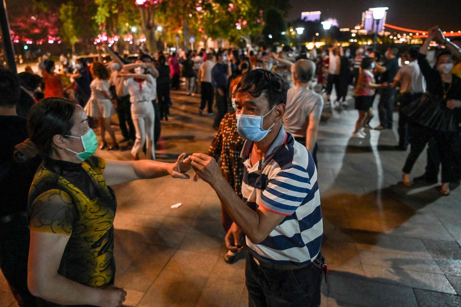 Wuhan efectuará pruebas de coronavirus a sus 11 millones de habitantes