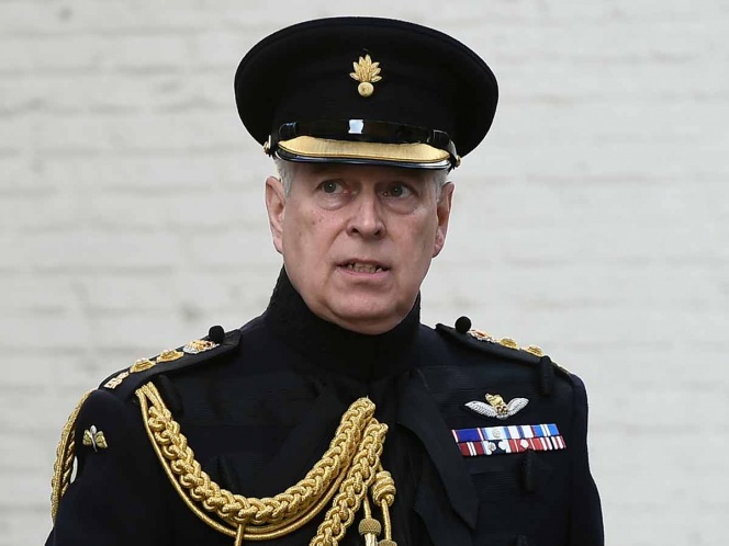 Busca EU interrogar a hijo de Isabel II por caso Epstein
