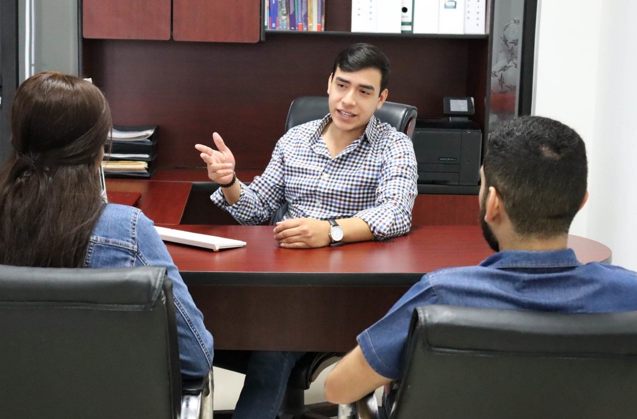 Firma IMJUVE convenio que ayudará a jóvenes a emplearse