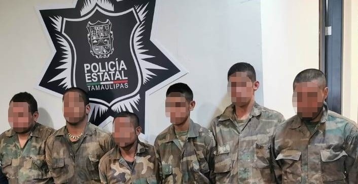 Policías de Tamaulipas detienen en Camargo a 6 encapuchados armados y con ropa militar