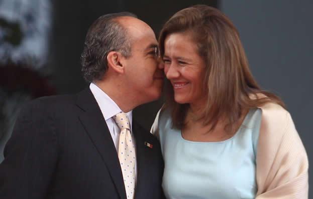 Da INE registro a partido de Felipe Calderón y se lo niega a Redes Sociales Progresistas