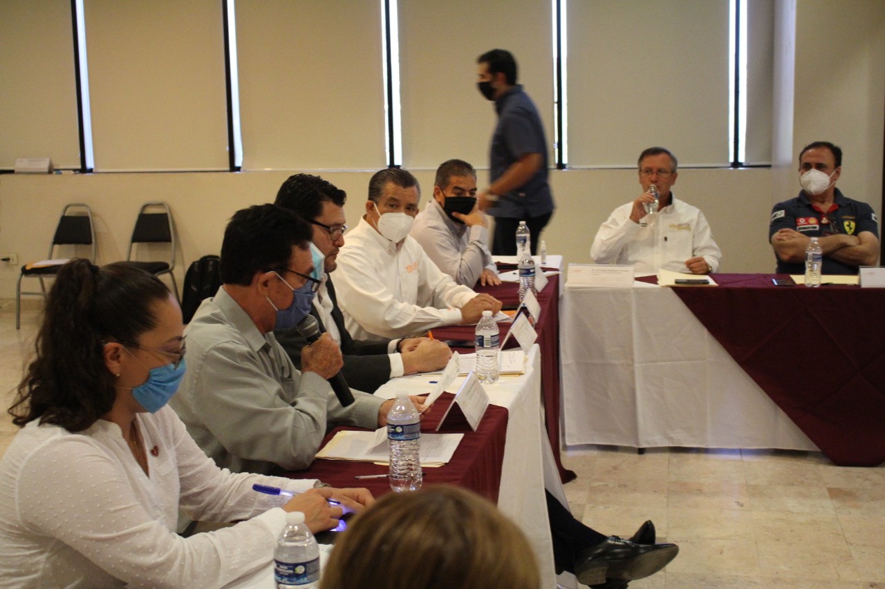 Asume ISSSTE compromiso de mejorar atención médica y de insumos a pacientes: SNTE
