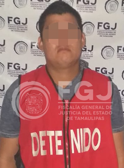 Aldo cometió un delito y le prohíben salir de Tamaulipas y del país; solo puede ir a Camargo