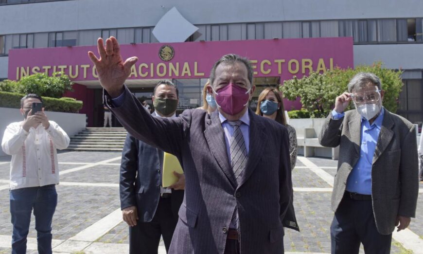 Feministas ‘hacen gane’ a Porfirio en Morena: ‘no soy empleado de AMLO… ya soy dirigente’