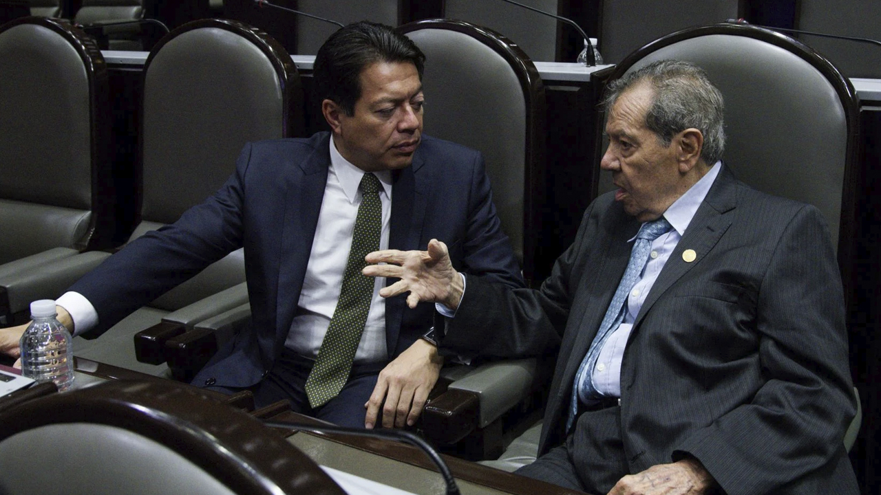 Empatan Porfirio y Mario Delgado en encuesta para dirigir Morena y van a un ‘mano a mano’