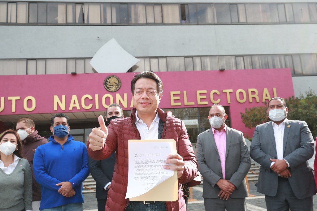Gana Mario Delgado a Muñoz Ledo la dirigencia de Morena con una ventaja cómoda