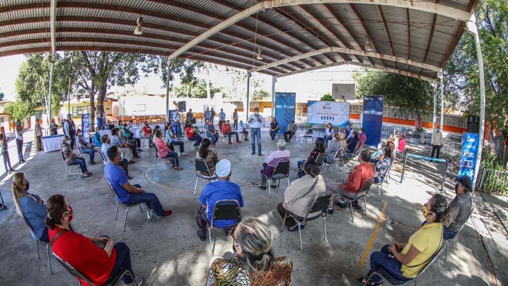 Con foros construye Rivas un gobierno cercano a la gente