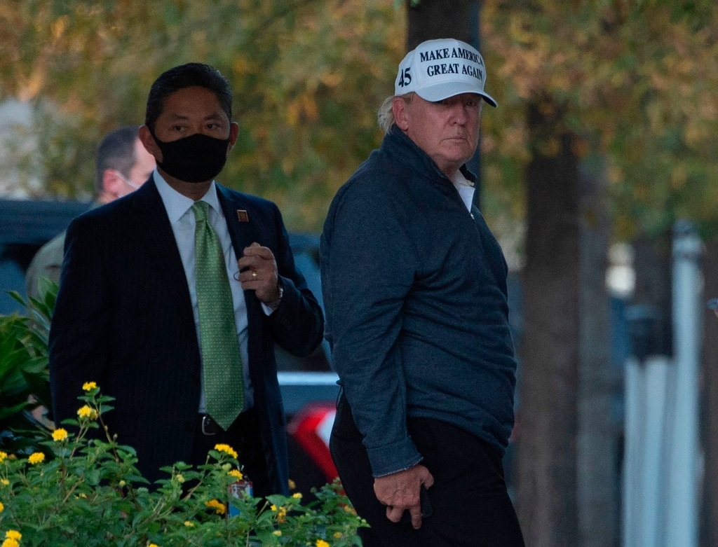 Donald Trump regresa a la Casa Blanca tras conocer noticia de su derrota