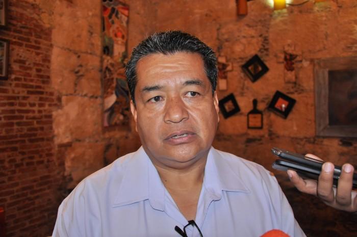 Padres de familia de Tamaulipas reprochan abuso y falta de transparencia en cuotas escolares