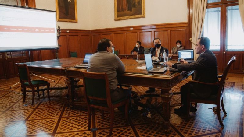 Asegura la SHCP a gobernadores que habrá vacunas para todos los mexicanos