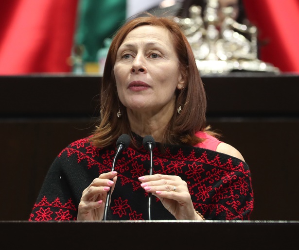Tatiana Clouthier  pide a Estados Unidos garantizar el suministro de gas a México