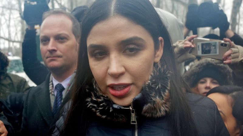 Decretan prisión preventiva sin fianza a Emma Coronel; una carta de ‘El Chapo’ la hundió