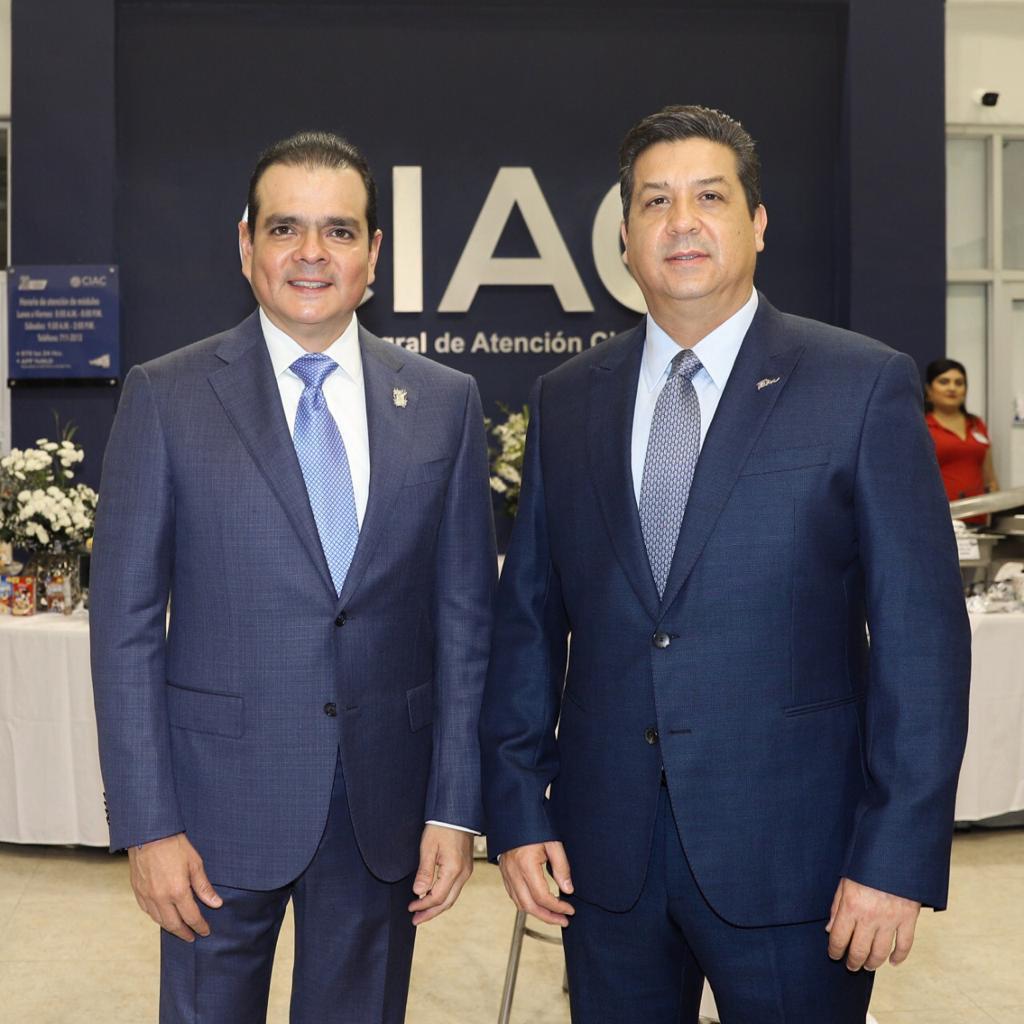 Rivas cierra filas con gobernador Francisco García Cabeza de Vaca ante nuevos ataques