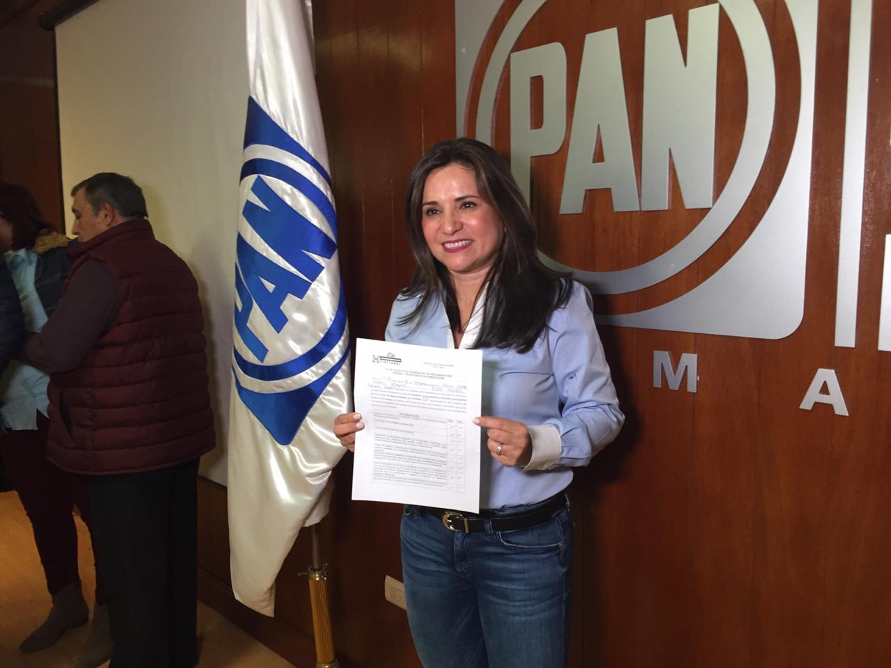 El IETAM y PRD le caen encima a periodista por ‘hablar mal’ de precandidata del PAN a alcaldesa