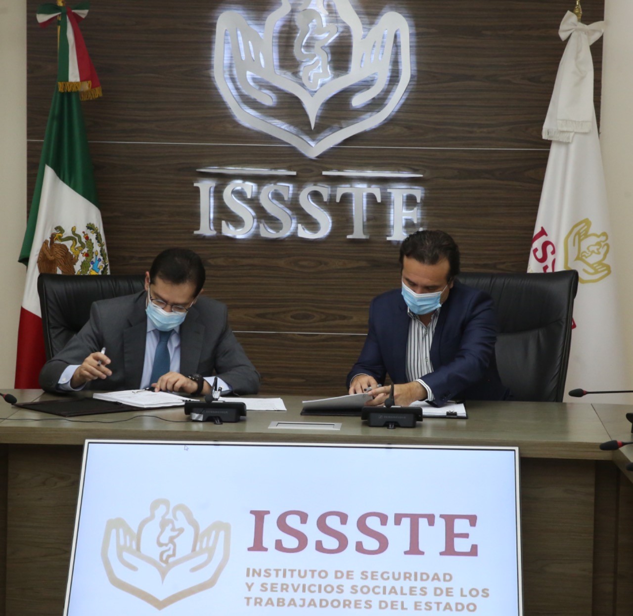 Es Cozumel primer municipio en concretar convenio de reconocimiento de deuda y pago al ISSSTE