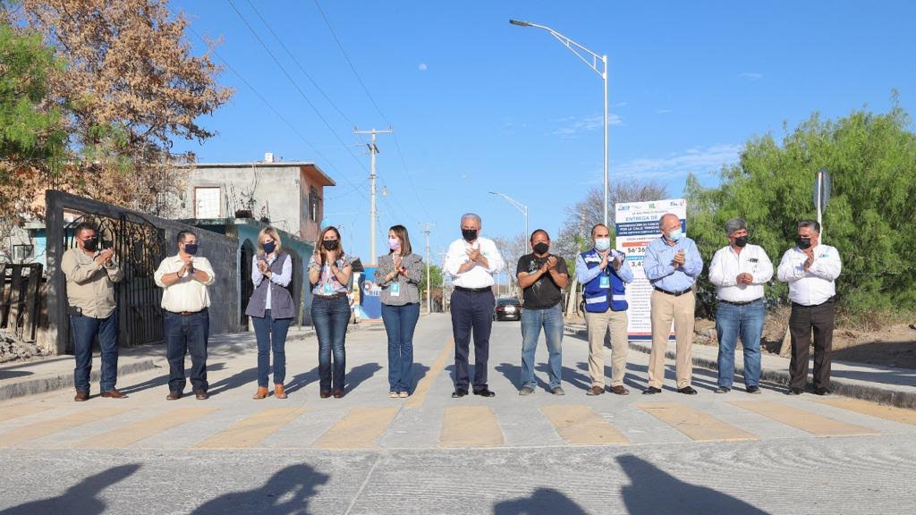 Entrega Sanmiguel pavimentación en colonia Independencia Nacional