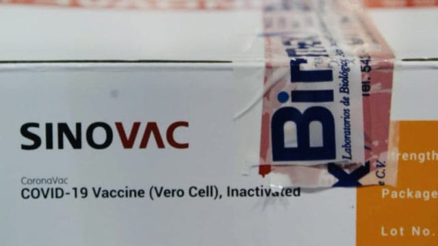 Dice Gloria Molina que vacuna Sinovac fue recibida fuera de rango de temperatura