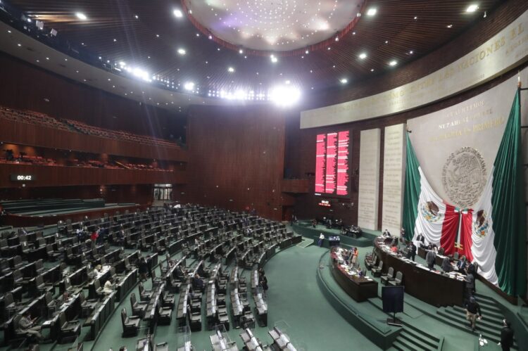 Advierte Morena que pésele a quien le pese se ampliará a 2 años período de presidente de la SCJN