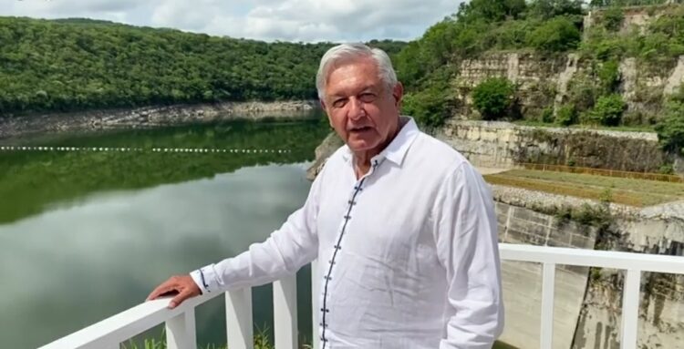 Advierte AMLO que nadie para la transformación, aunque no le guste a ‘The Economist’