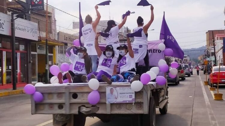 Encapuchados disparan a militantes del PES de San Luis Potosí y hieren a dos