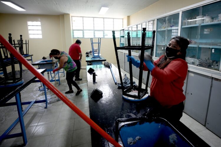 Propone SEP regreso voluntario a clases presenciales pero empleando estrategia mixta