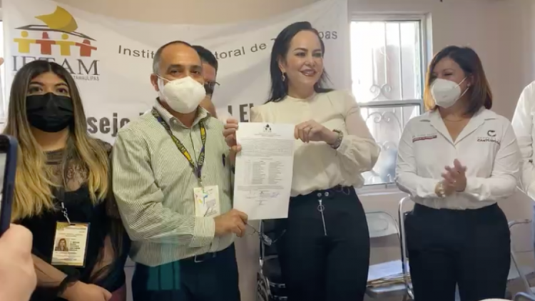 Carmen Lilia se impone a Yahleel Abdala y es presidenta municipal electa de Nuevo Laredo