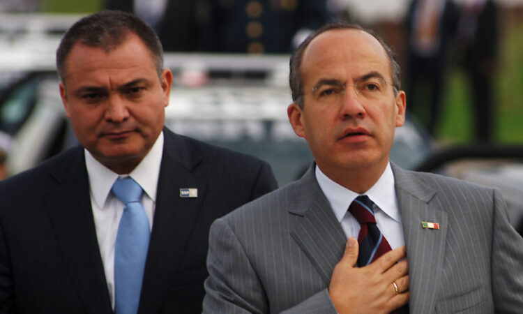 La Secretaría de la Defensa Nacional aclara comentarios insidiosos de Felipe Calderón