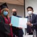 Adultos mayores del ISSSTE reciben certificado de preparatoria
