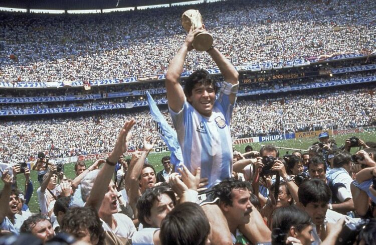 Enfermero sospechoso de muerte de Maradona declara ante fiscalía de Argentina