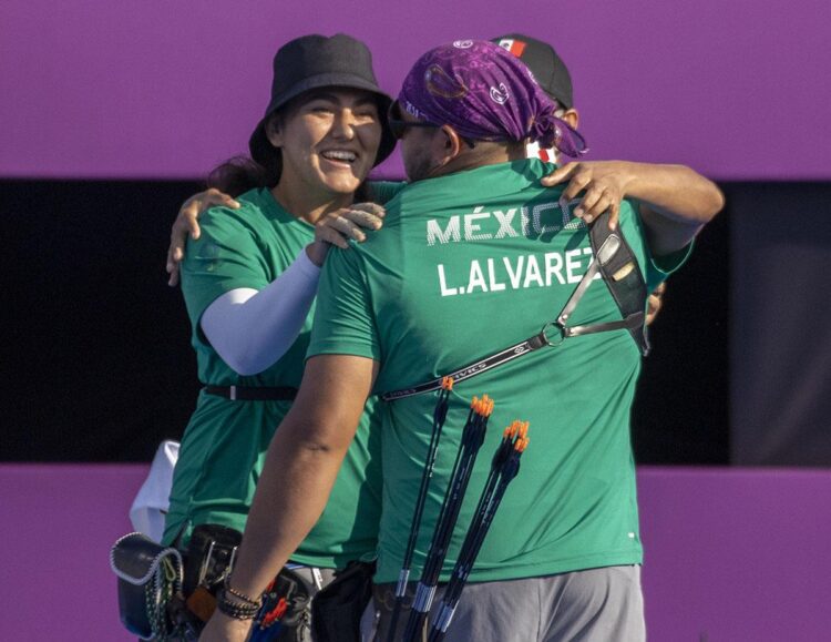 Gana México en Tokio 2020 primera medalla de bronce en tiro con arco