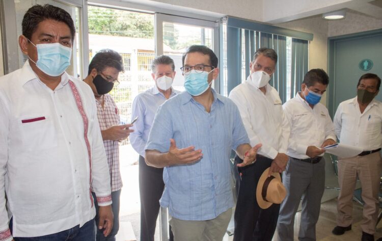 Inicia ISSSTE distribución de equipo e insumos a hospitales que atienden pandemia