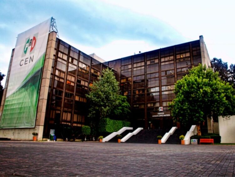 Niega el CEN del PRI que pretenda hipotecar el edificio sede
