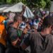 Pide Senado de EU a Biden parar ‘detestables y xenófobas’ deportaciones de haitianos