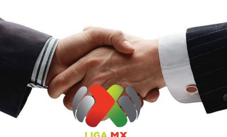 Multan a 17 equipos de Liga MX y a la FMF por colusión en fichajes de jugadoras