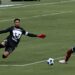 Pumas ‘celebra’ su 67 aniversario con aburrido empate a cero goles con Chivas