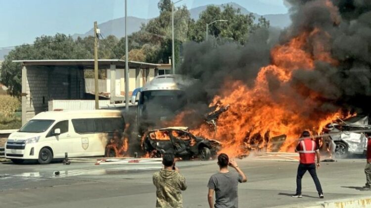 Choque múltiple en la autopista México-Puebla deja 14 muertos y 5 lesionados