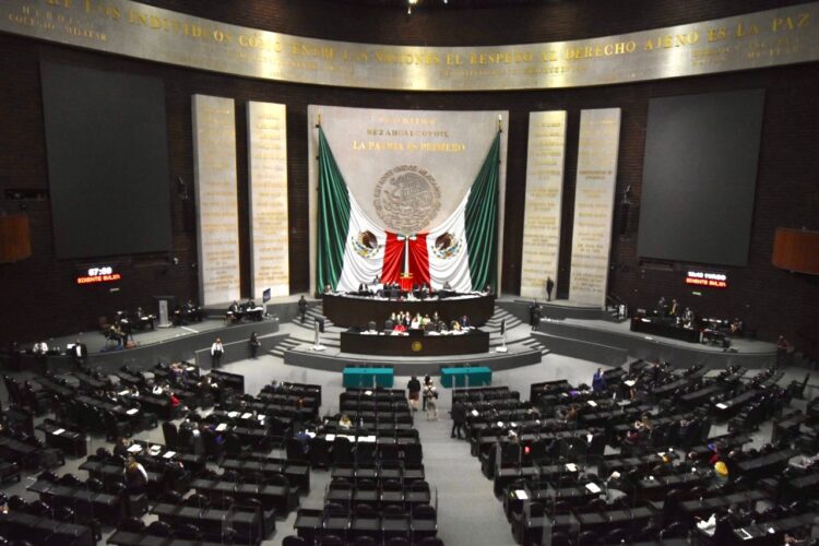 Acusan partidos al INE de asumir atribuciones del Legislativo 