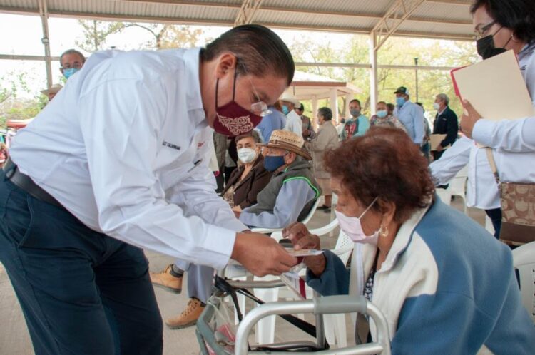 Aumentará a 3 mil 900 pesos pensión bimestral para adultos mayores en 2022