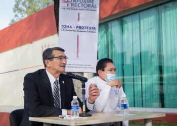 Preside Rector de la UAT ceremonia por los 50 años de la UAMCEH