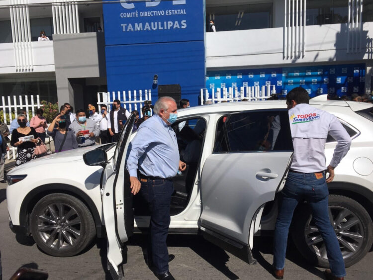 ‘El Truco’ pide registro al PAN… si no hay truco su candidatura se definirá el sábado