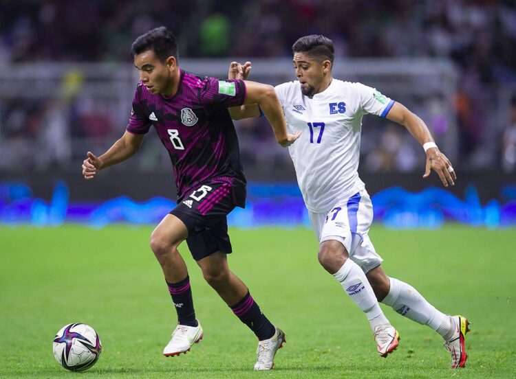 México gana 2-0 a El Salvador y clasifica en forma directa al Mundial de Qatar 2022