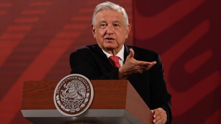 Frena AMLO intento de un grupo de EU que planteó revisarle la reforma eléctrica