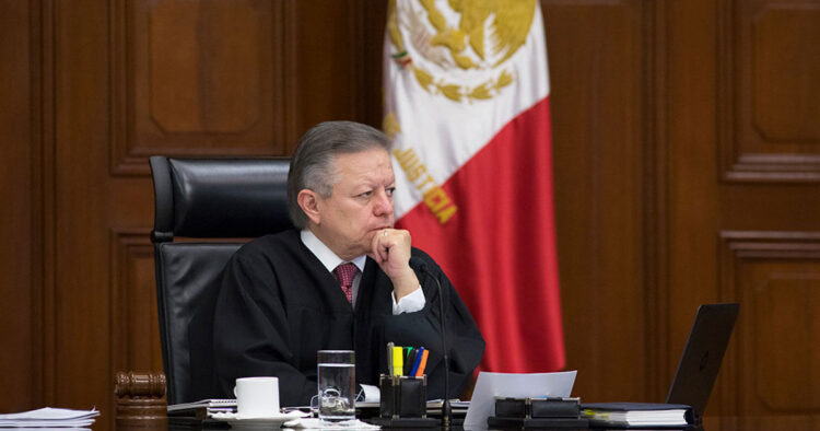 Pide presidente de la SCJN frenar asesinatos y desapariciones de mujeres y niñas en México