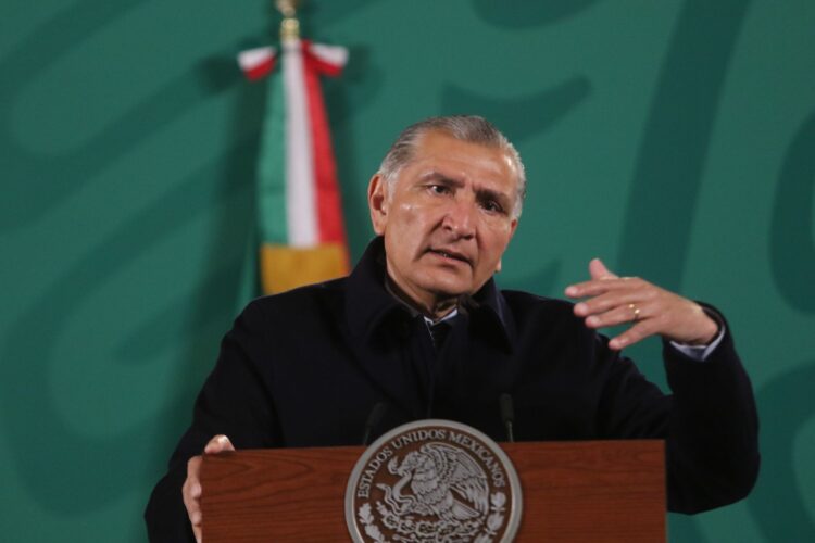 Denuncia Américo  brutal persecución política diseñada por Gobierno; viene titular de Gobernación
